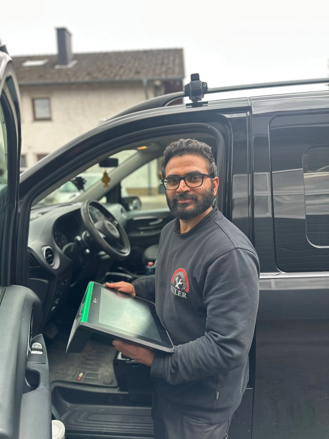 EULER KFZ MEISTERBETRIEB - KFZ-Meisterbetrieb - Team - Katrin PaganoPatrick Erlenmaier